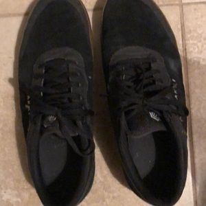 Skate shoes. Old but not worn very often.